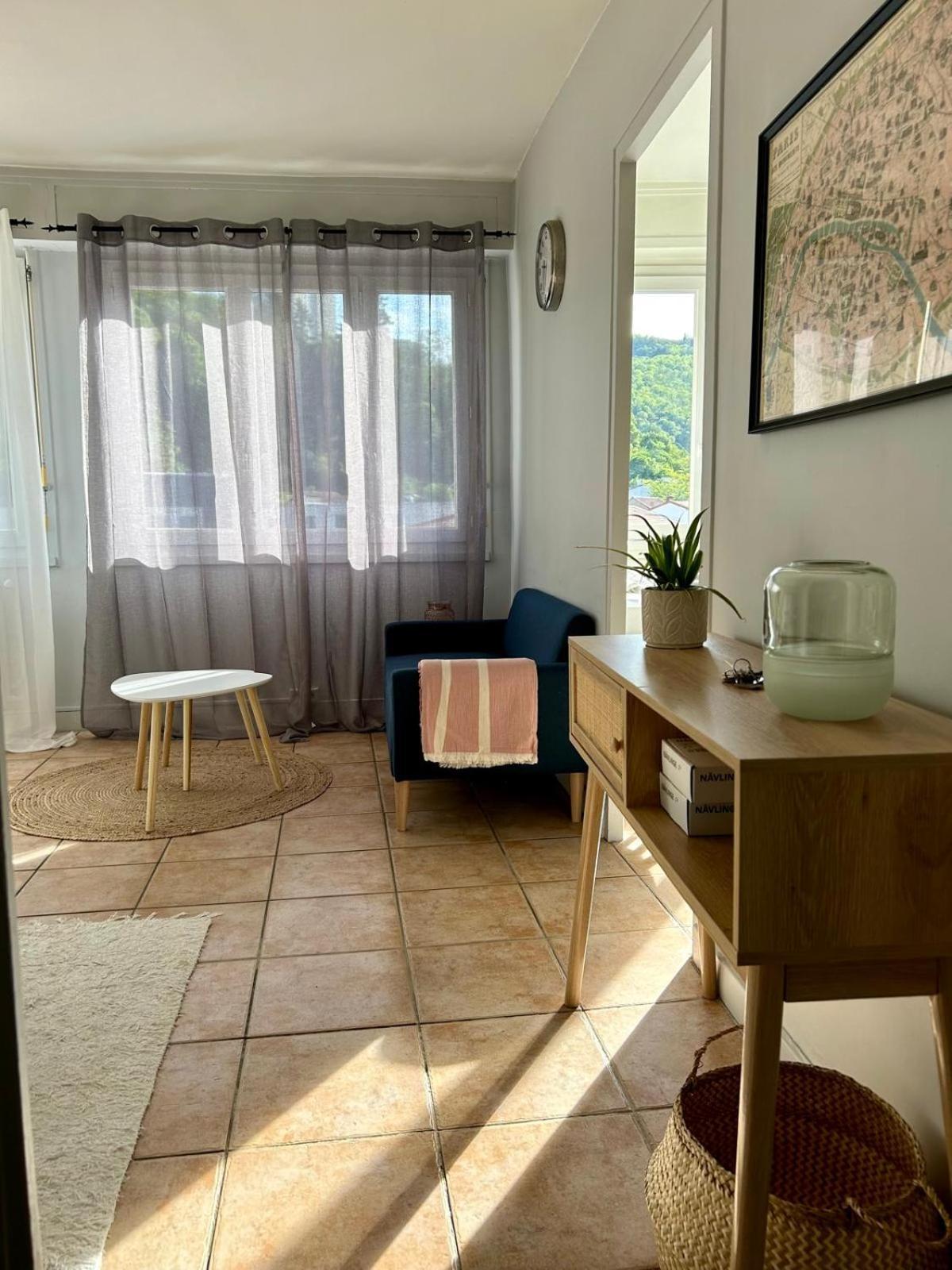Studio Cosy De 30 M2 Au Coeur Des Thermes Royat Esterno foto