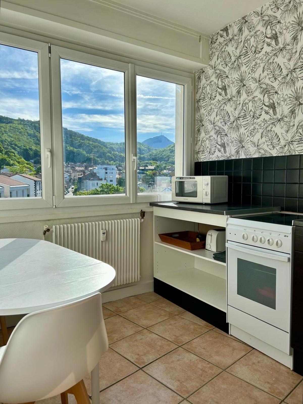 Studio Cosy De 30 M2 Au Coeur Des Thermes Royat Esterno foto